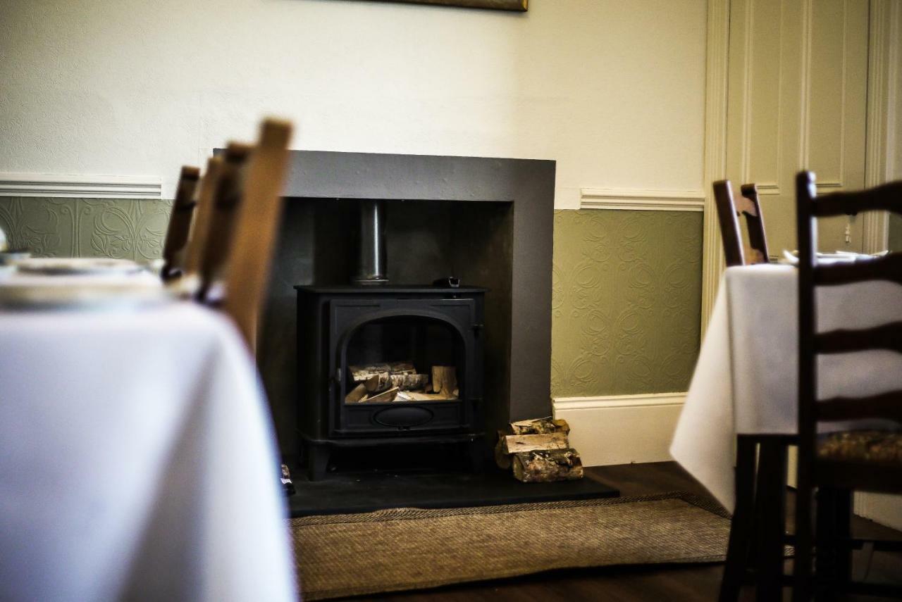 Firtree Bed And Breakfast At Galvelbeg House Crieff Bagian luar foto