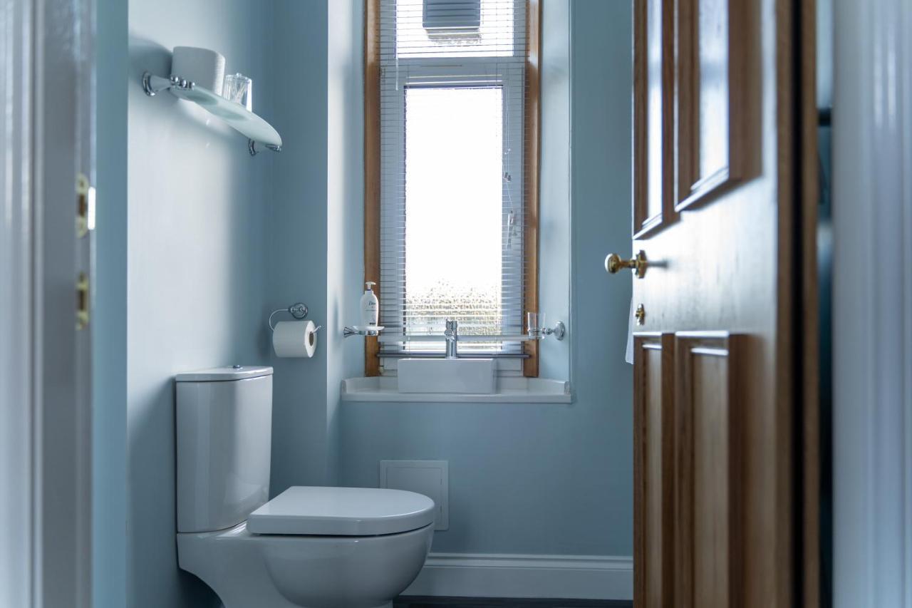 Firtree Bed And Breakfast At Galvelbeg House Crieff Bagian luar foto