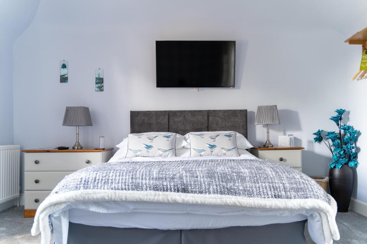 Firtree Bed And Breakfast At Galvelbeg House Crieff Bagian luar foto
